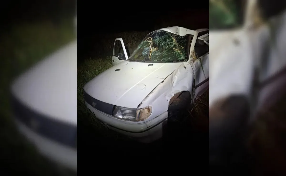 Motorista de 45 anos morre em capotamento na PR-450 após perder o controle da direção