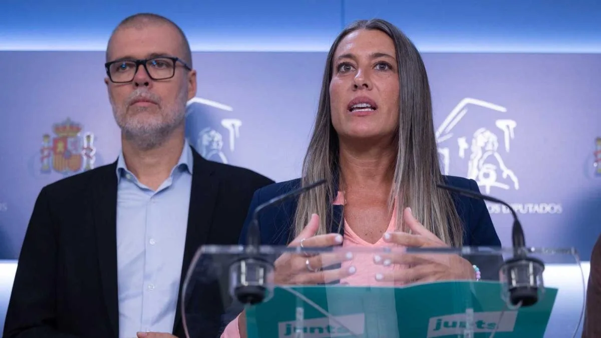 Junts vuelve a registrar la ley para la delegación de competencias en inmigración y cambia el preámbulo