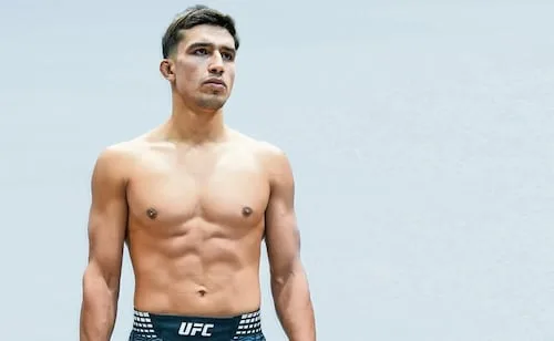 "Quiero regalarle una camioneta a mi mamá"; Cristian Pérez y la promesa detrás de su debut en UFC