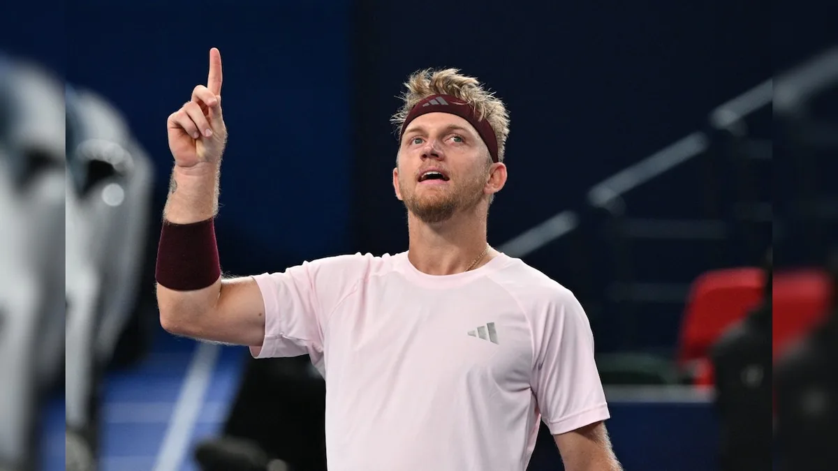 Alexander Zverev Stunned By Davidovich Fokina In Shanghai Masters Semi-Finals