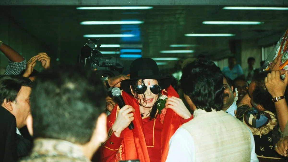Na década de 1980, Michael Jackson colocou seu rancho de 2.700 acres na Califórnia em um programa de preservação agrícola; Anos depois, autoridades encontraram um parque de diversões, um zoológico e outros empreendimentos não aprovados