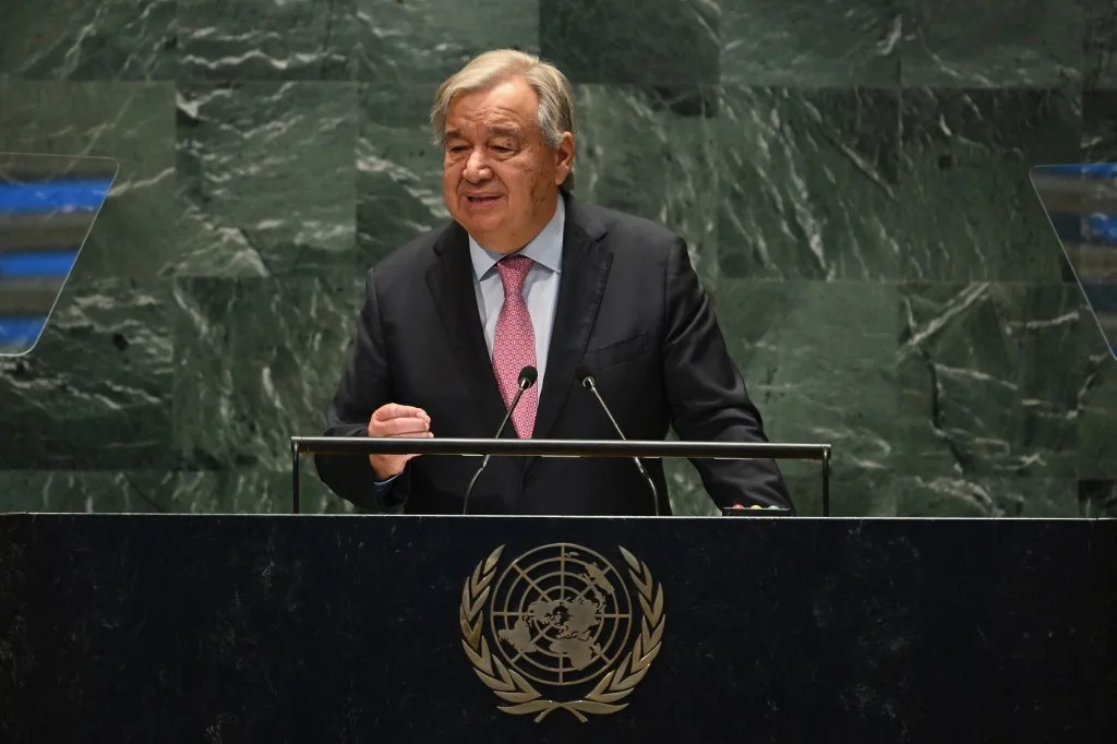 António Guterres condena ataque de Israel a complexo da ONU