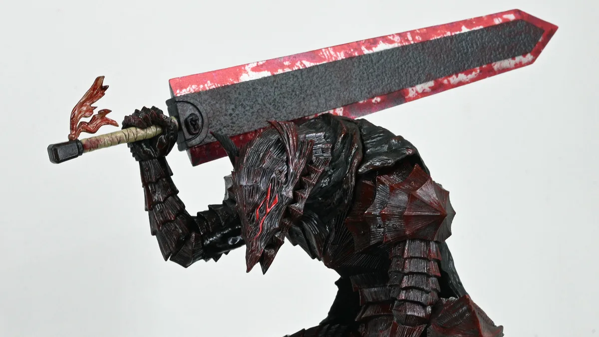 血みどろ姿の「ガッツ[狂戦士の甲胄] Bloody Paint Ver. L size」がGood Smile Fest 2026 大阪会場に出現