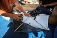 Palestinos fazem vigília para jornalistas mortos em ataque a hospital