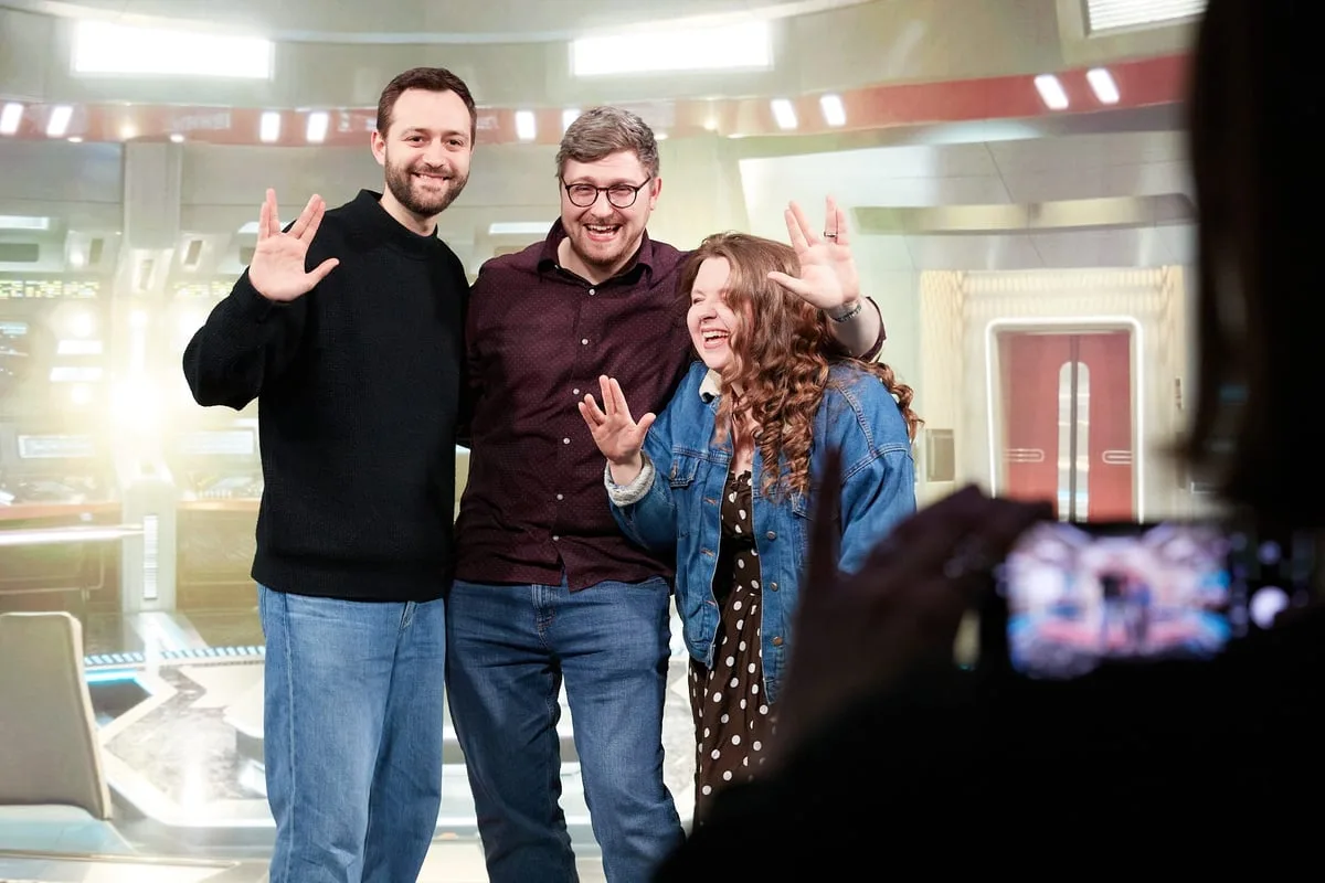 Museum bids to boldly go where no man has gone before, with Vulcan salute record