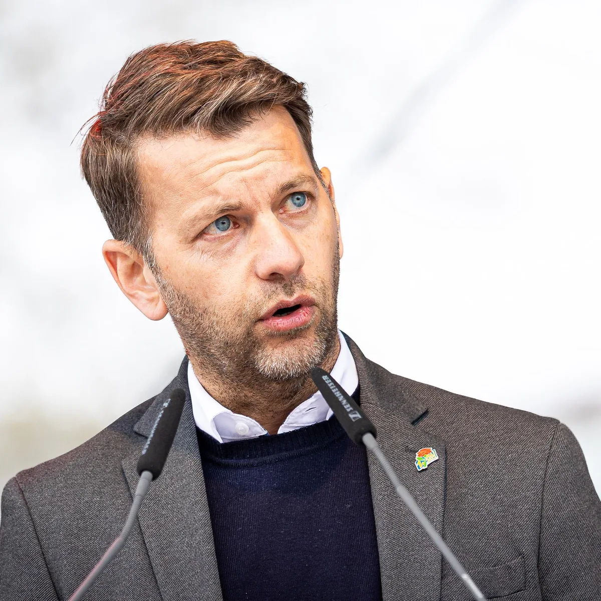 Kommunalwahlen in Niedersachsen - Wolfsburger Rathaus bleibt in CDU-Hand - in Hannover Stichwahl zwischen Grünen und SPD erwartet
