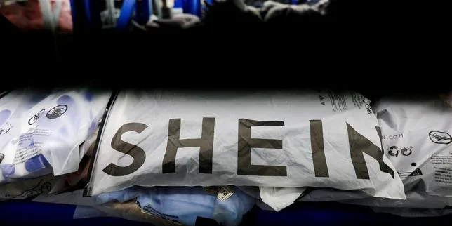 Les pénalités financières sur les produits d’ultrafast-fashion, visant Shein, Temu et AliExpress, entrent en vigueur mardi