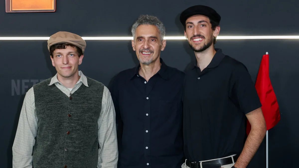 John Turturro habló sobre la crianza sin fórmulas: “Ser padre es una experiencia que te hace humilde”