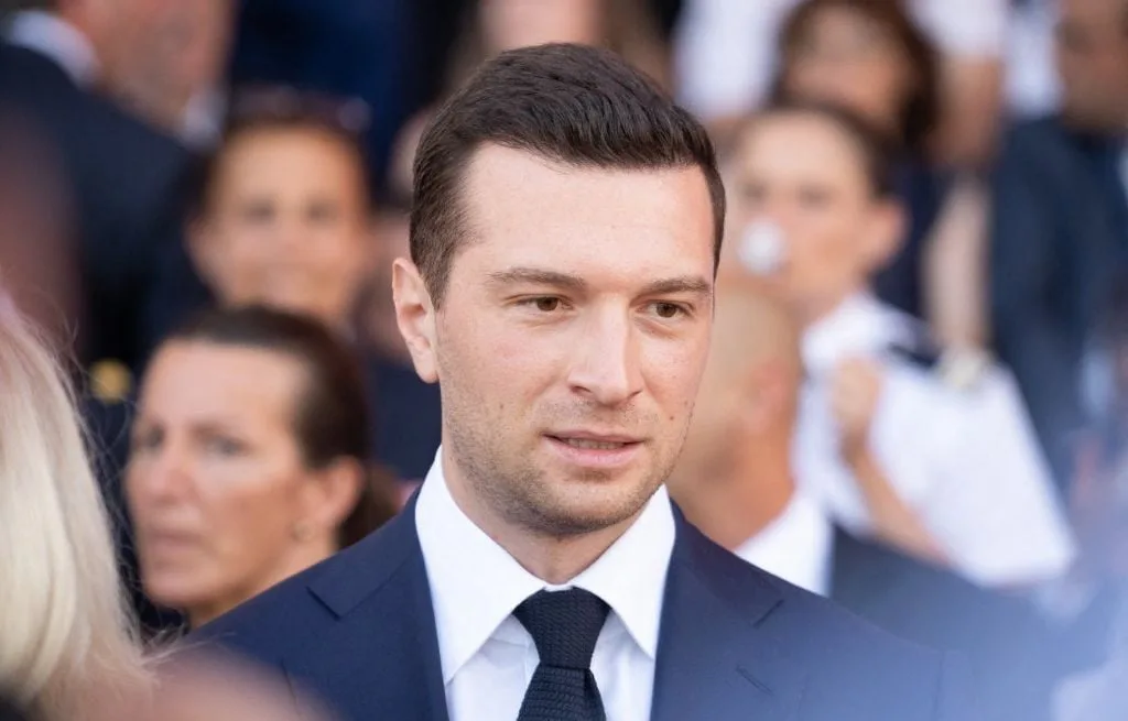 Présidentielle 2027 : Jordan Bardella se dit « candidat au poste de Premier ministre »