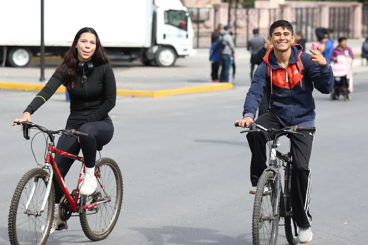 Como cada domingo, la Ruta Recreativa de Saltillo ofrece consultas médicas, vacunas y actividades familiares