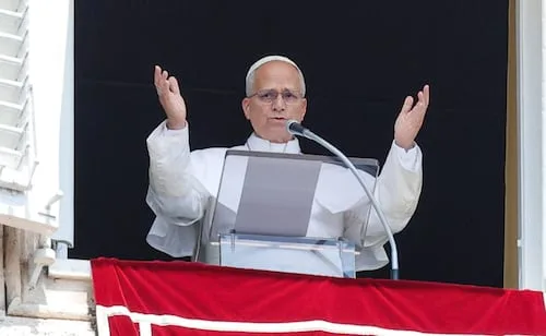 Papa León XIV alerta contra la idolatría política; echa a perder proyectos que se dicen libres pero "son esclavos del poder", dice