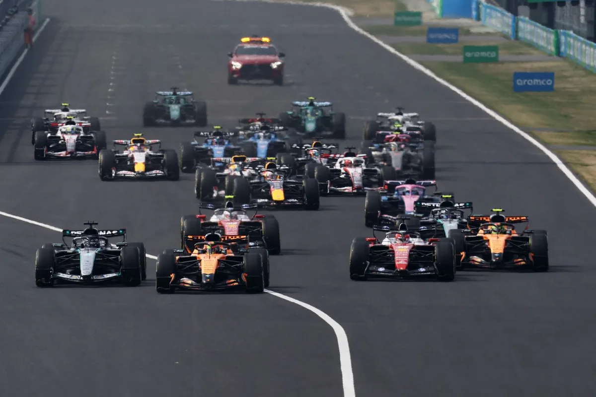 RacingNews365 опубликовал рейтинг 11 лучших гонщиков первой половины сезона Ф-1