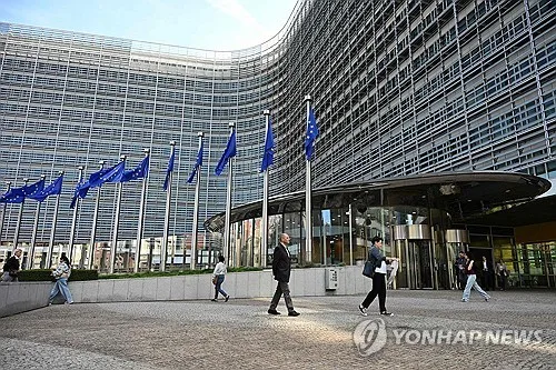 '내우외환' EU, 정상회의…中무역불균형·장기예산 등 난제 산적