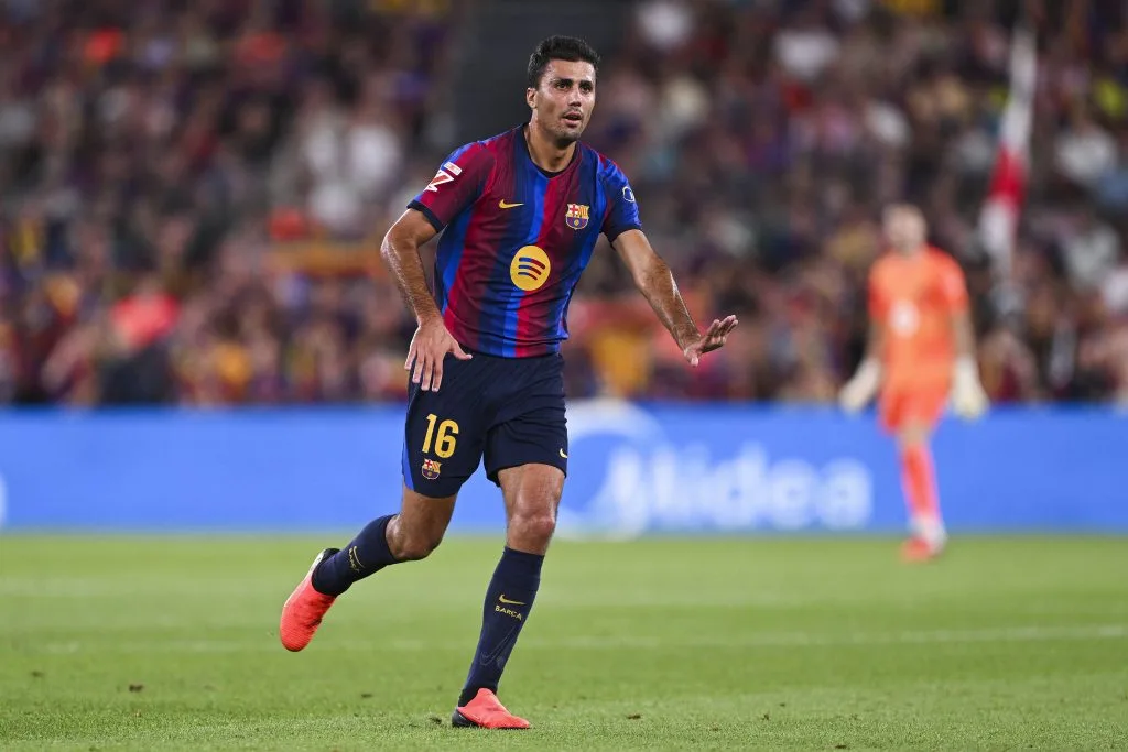 Rodri explica preferência pelo Barcelona e revela conversa com Mourinho