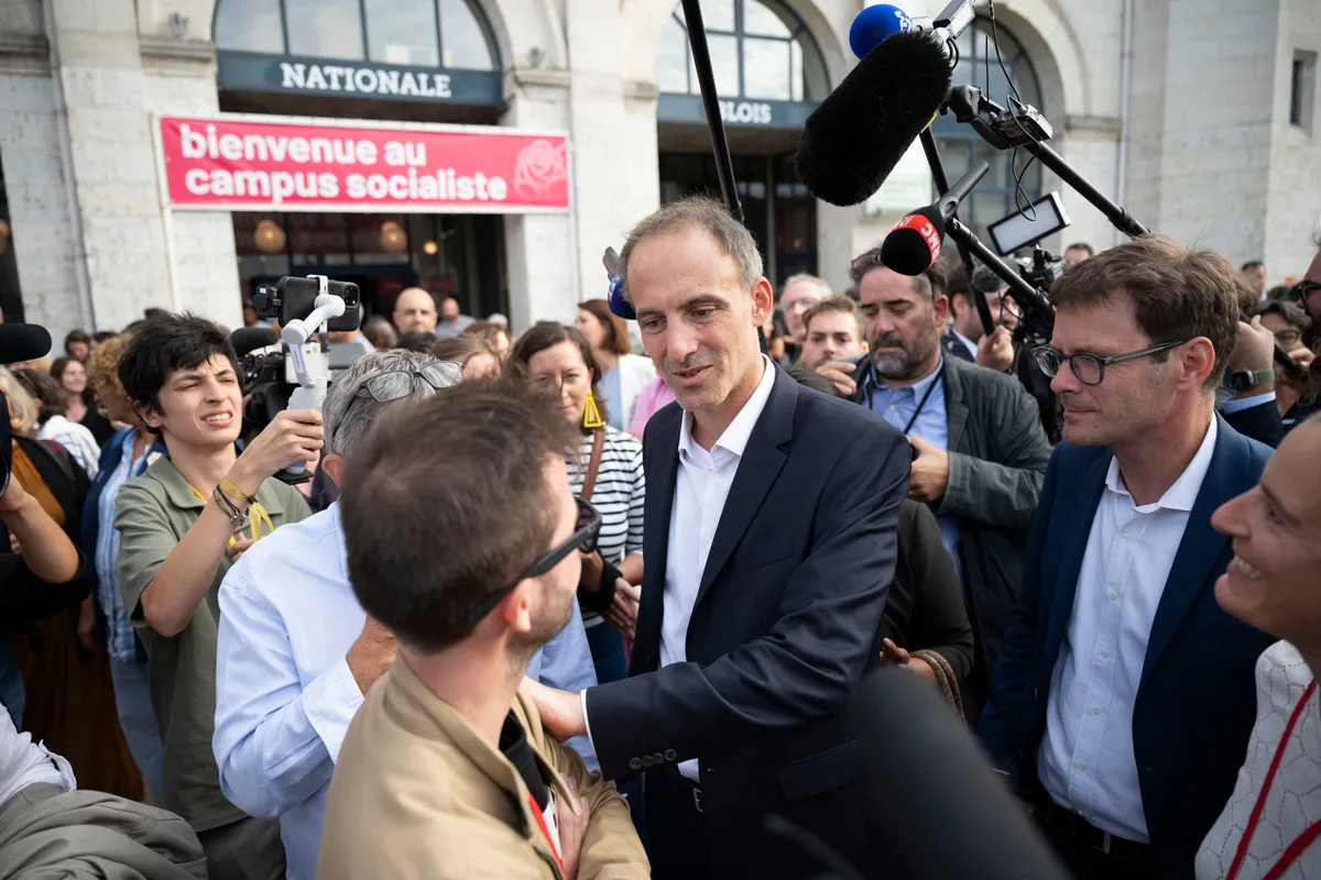 La división en la izquierda francesa allana el camino a la ultraderecha