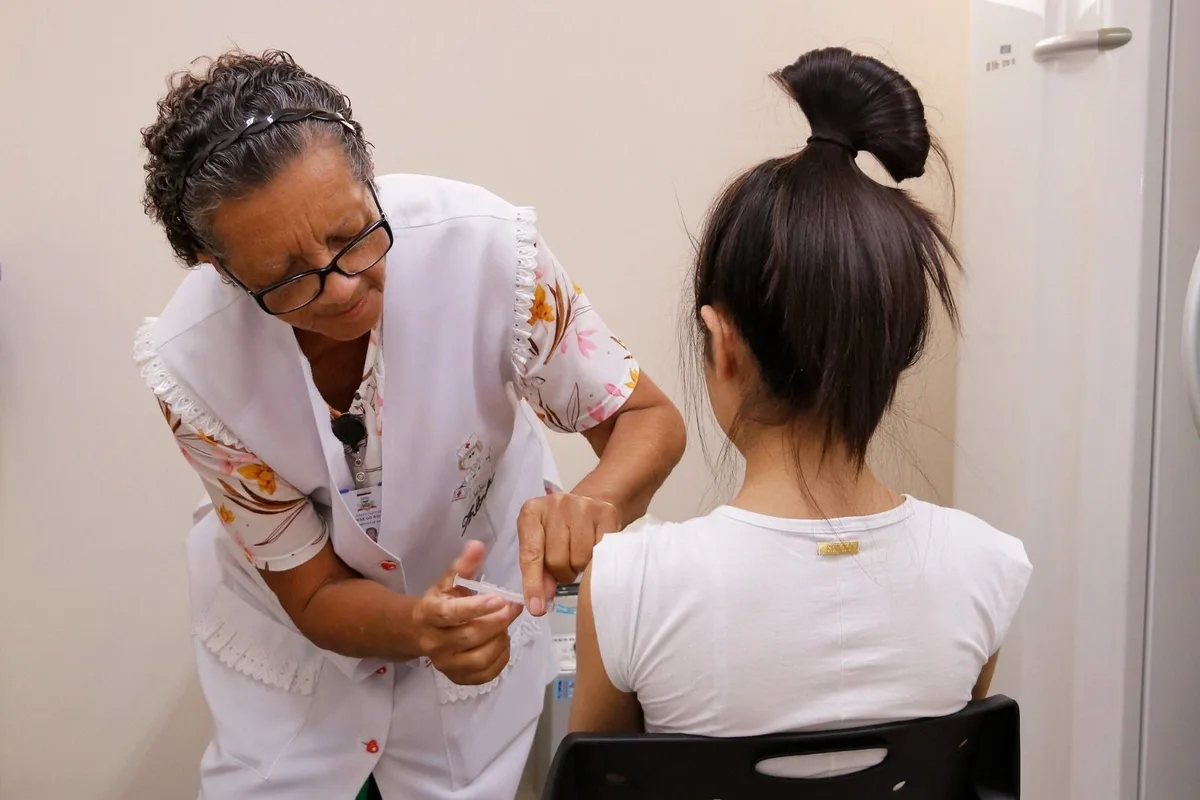 Escolas de Belém recebem vacinação contra HPV até 30 de outubro