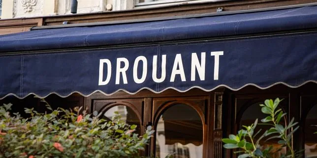 Prix Goncourt 2026 : la première liste de seize écrivains dévoilée, parmi lesquels Lilia Hassaine et Philippe Jaenada