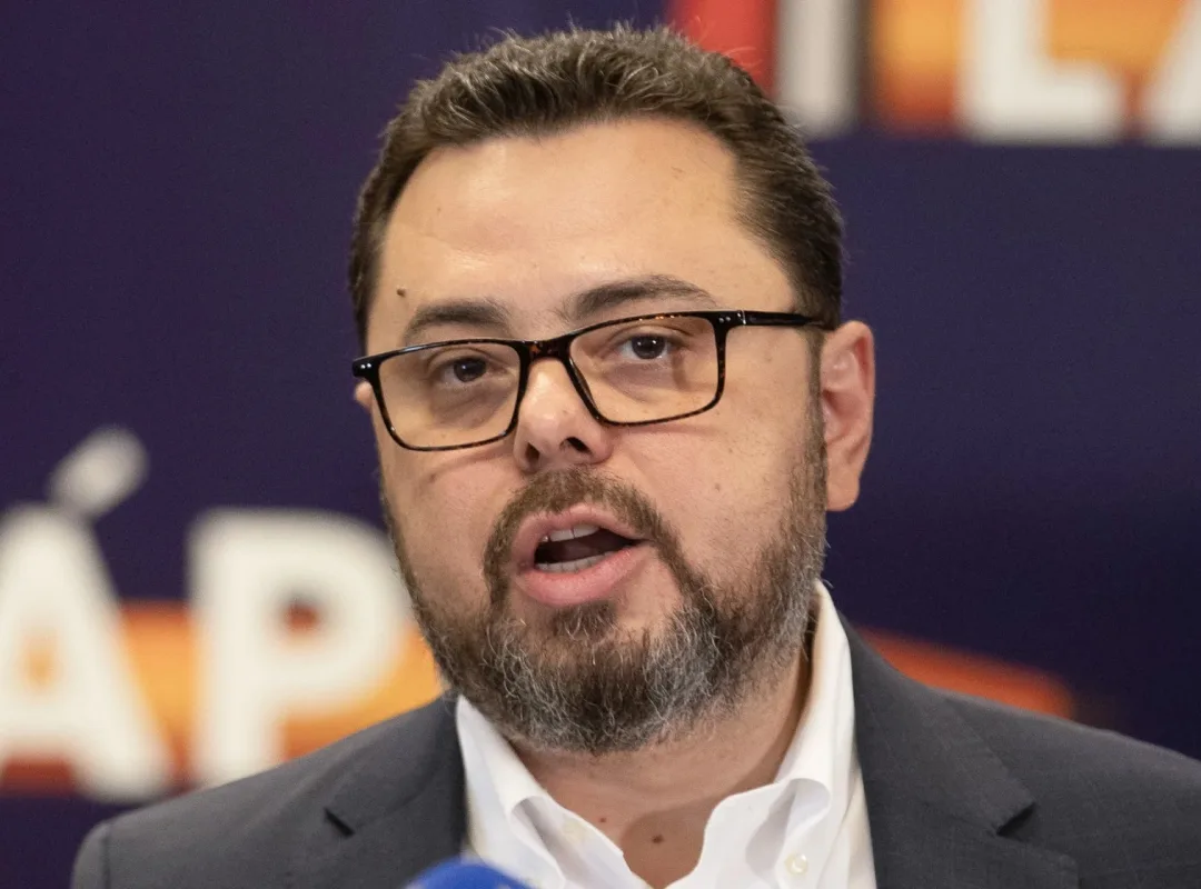 Ecarri responde a Jorge Rodríguez y ratifica propuesta de dolarización junto con Steve Hanke