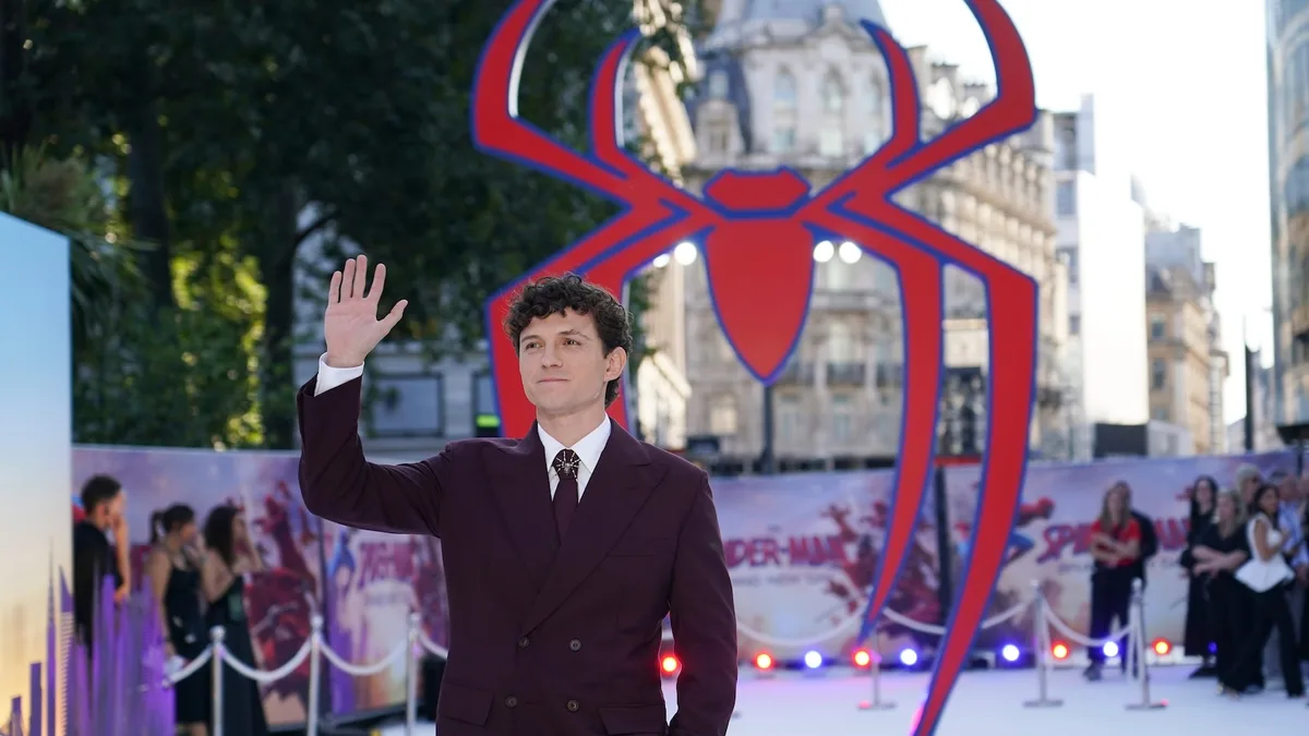 Box Office: ‘Spider-Man’ stays on top while two dino movies battle for third