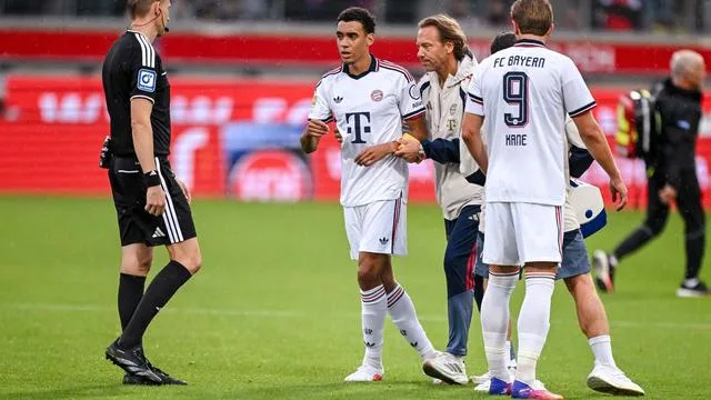 Sorgen um Bayern-Star: «Neurologische Dysfunktion»: Musiala erklärt Zusammenbrüche