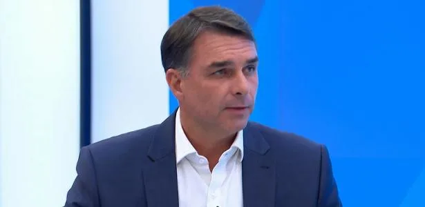 Em sabatina do JN, Flávio diz que respeitará resultado da eleição