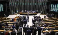 Think Policy: Câmara renova geração e 10 mais votados têm média de 32 anos