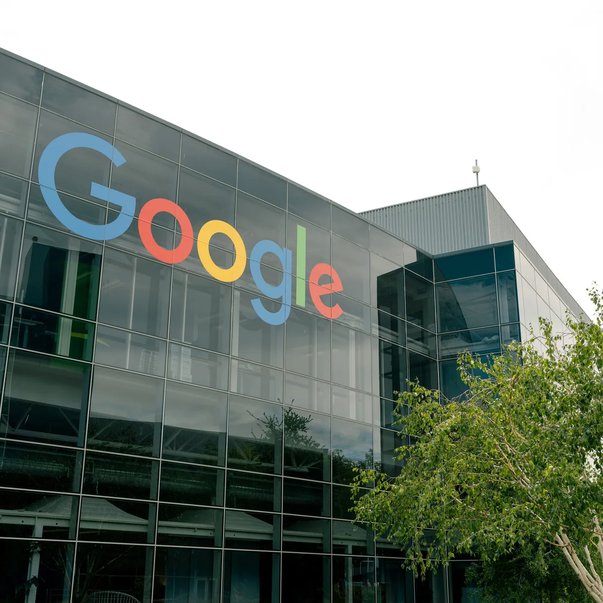 Why the Courts Are Hesitant to Punish Tech Giants Like Meta and Google