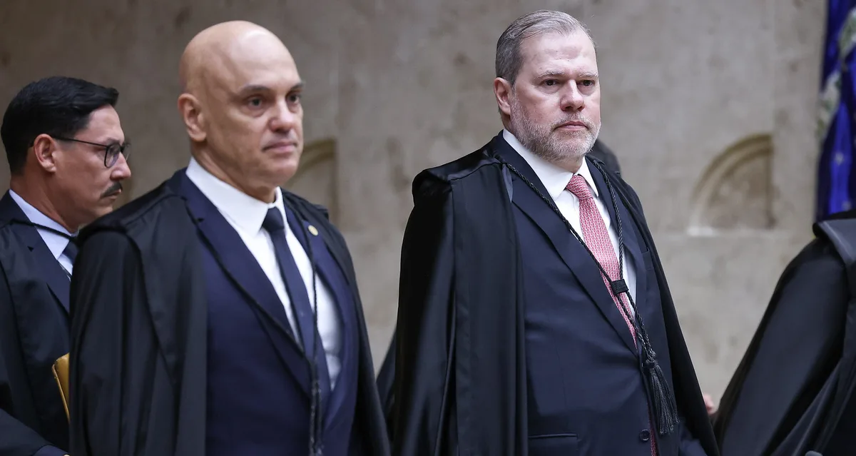 Dias Toffoli e Nunes Marques se declaram suspeitos para analisar conversas entre Moraes e Vorcaro