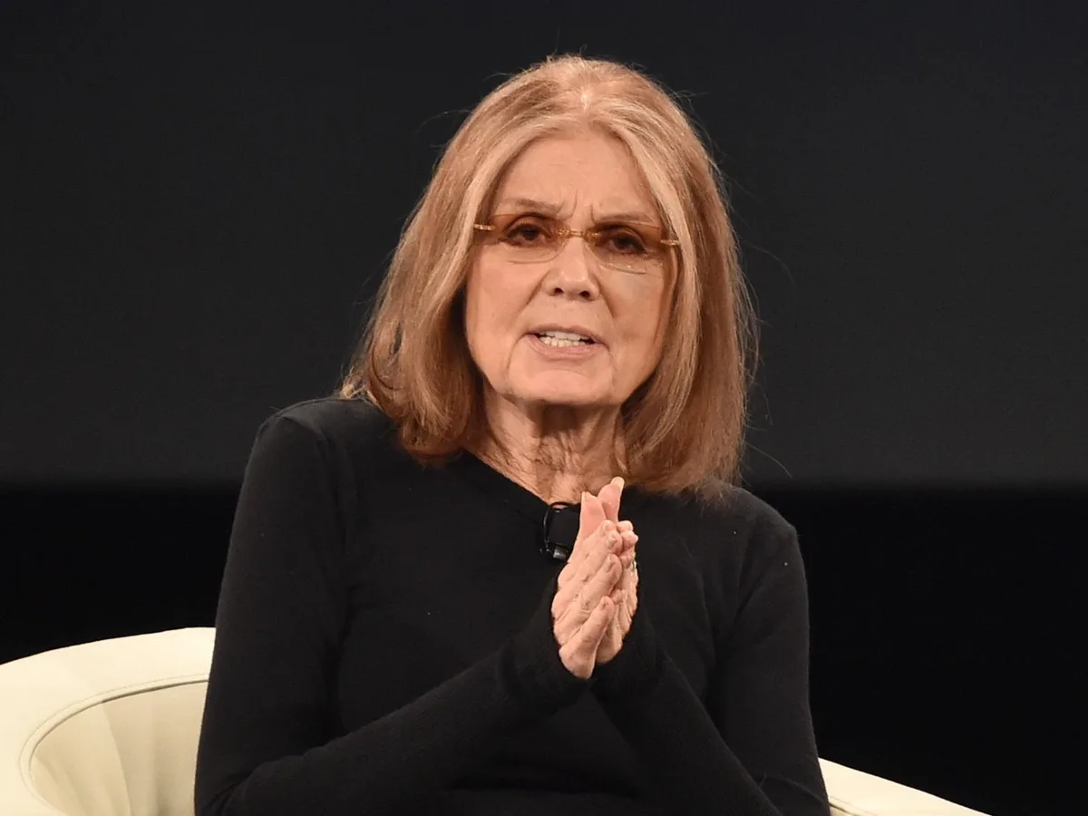 Gloria Steinem, ícone do feminismo, morre aos 92 anos nos EUA