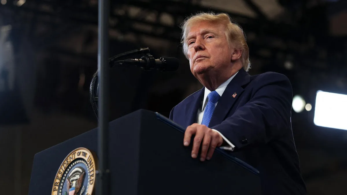 Präsident Trump will Straße von Hormus zu US-Gebiet erklären