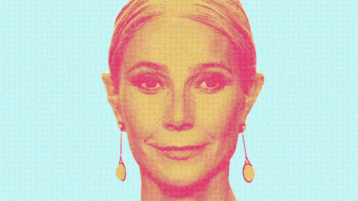 Gwyneth Paltrow Is Very Sorry to Postpone Her Dinner