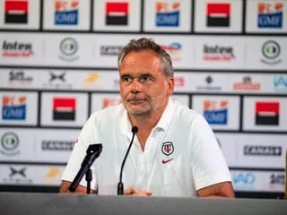 Rugby. Ugo Mola après Fabien Galthié à la tête du XV de France ? L’entraîneur du Stade Toulousain « n’a pas été sondé »