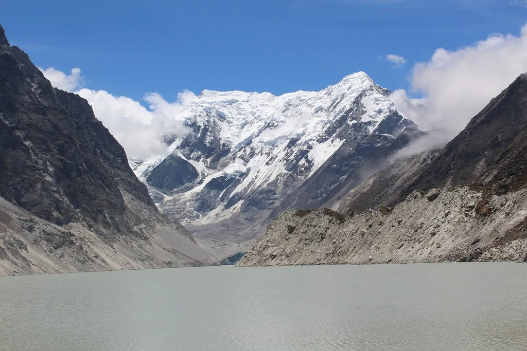 Lo de Nepal no fue un terremoto, fue una mole a 5.000 metros. El problema es que hay 47 bombas similares, y 25 están en "manos" de China