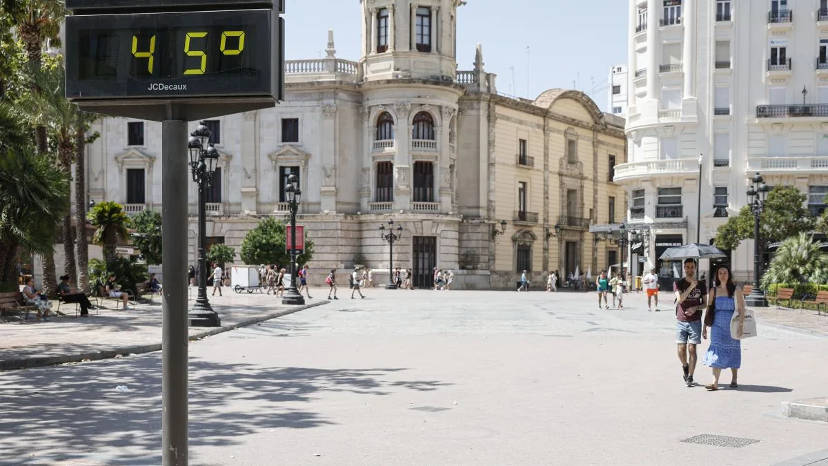 València se abrasa con 44ºC