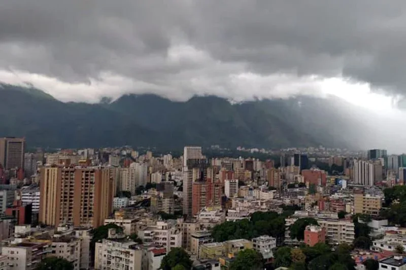 Inameh pronosticó fuertes chubascos con la llegada de la Onda Tropical 37 a Venezuela