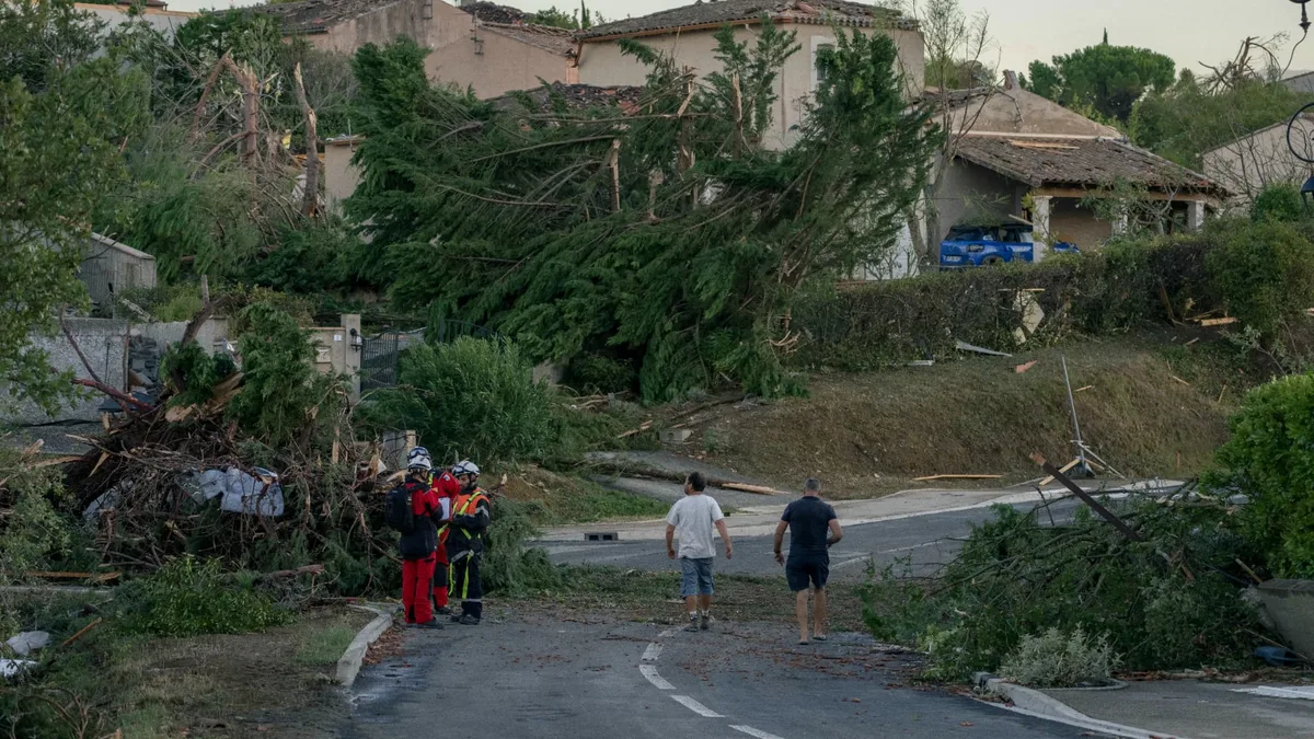 Tornade à Pomas dans l'Aude: un nouveau bilan fait état de deux personnes en urgence absolue et 39 blessés