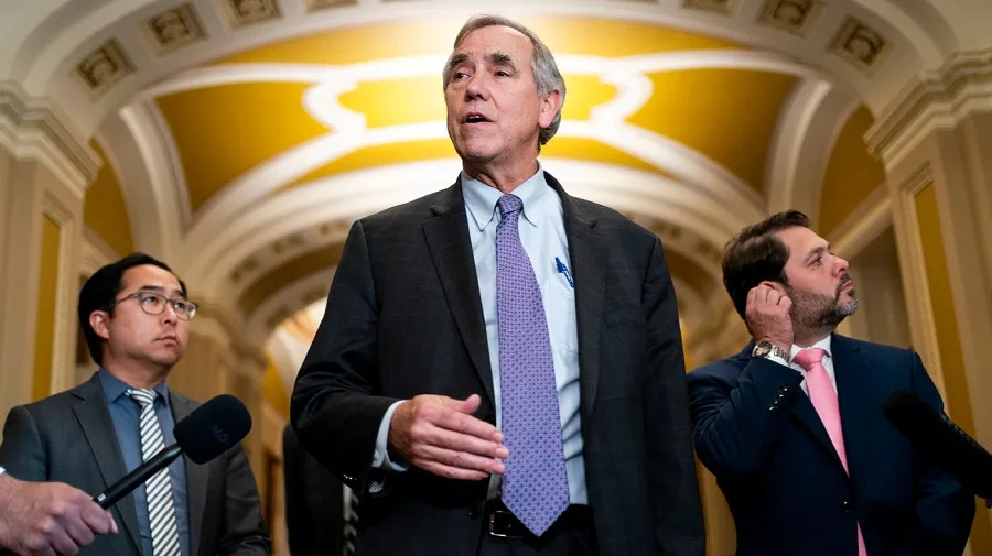 Democratic senators set up vote on blocking Saudi nuclear deal