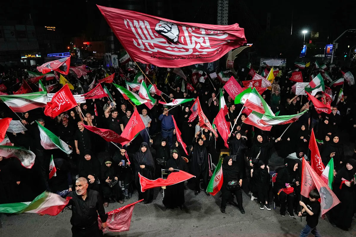 Vance says low oil prices now ‘goal number one’ in Iran war as U.S. threatens new economic pressure