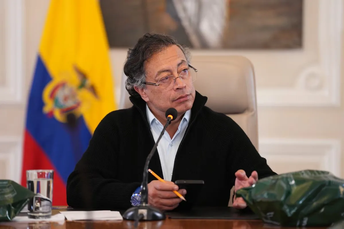 Cupo lleno para escuchar a Gustavo Petro en la UNAM: economía política y crisis climática serán los ejes de su charla
