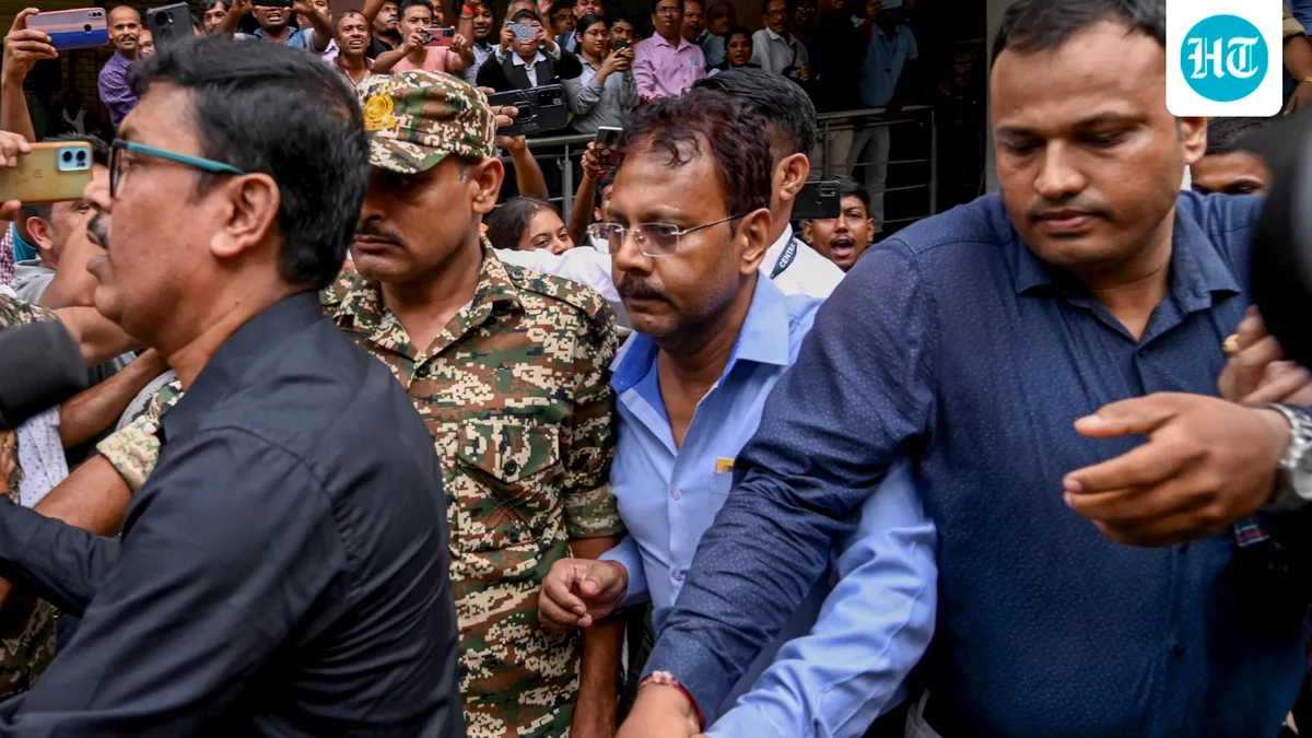 'CBI must be held accountable': Rape victim's father after ex-RG Kar principal gets bail