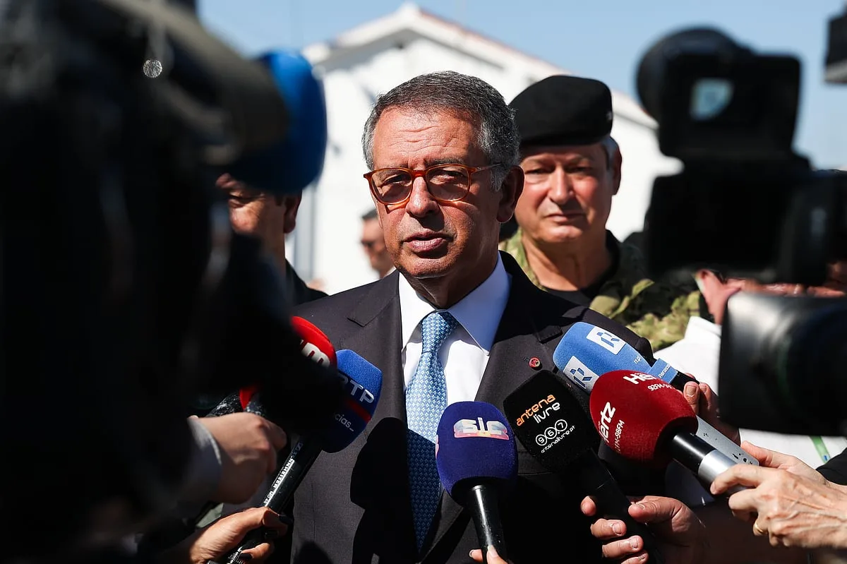 Seguro diz compreender preocupações de quem se manifesta mas apela a respeito pela lei
