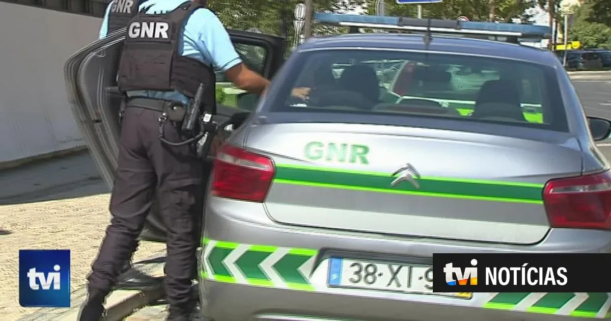 Homem que atropelou 16 pessoas em Albufeira fica em prisão preventiva