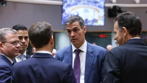 Sánchez pospone la campaña para luchar contra los recortes en Europa