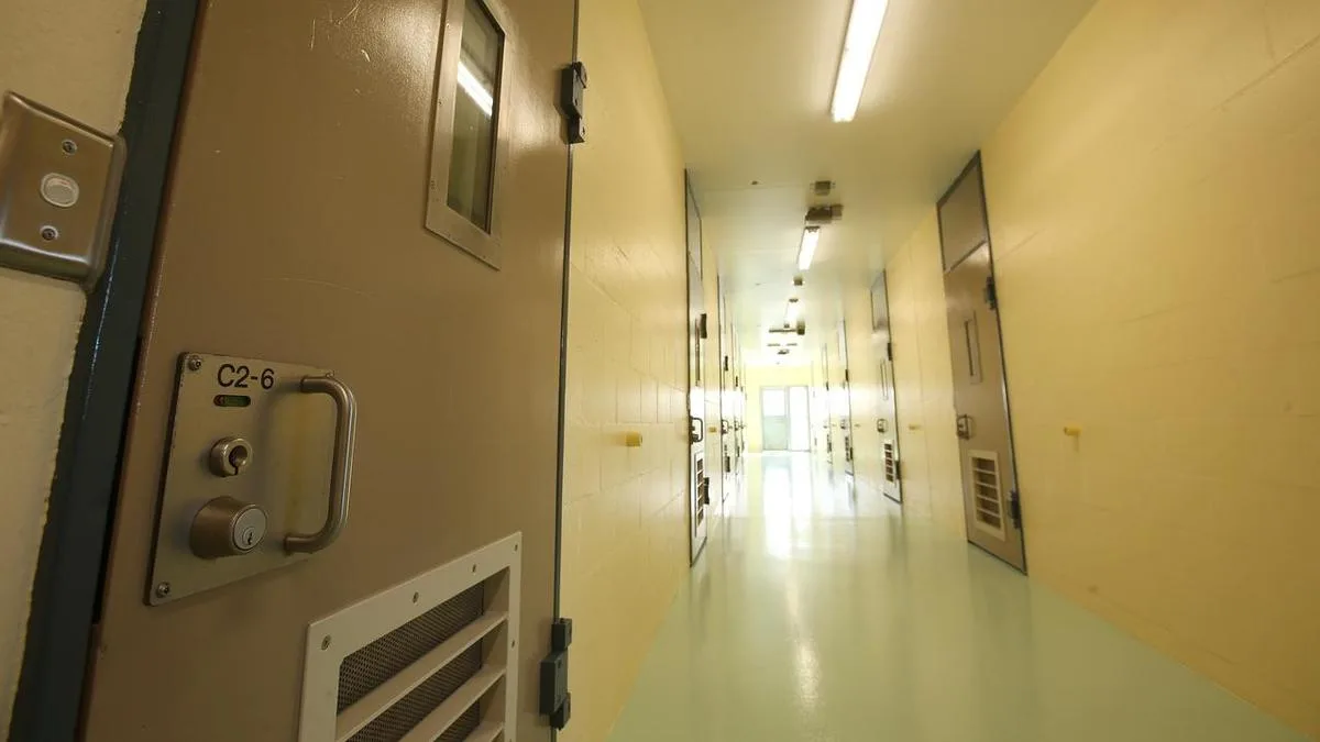 'Bursting': bail reform sparks detention centre fears