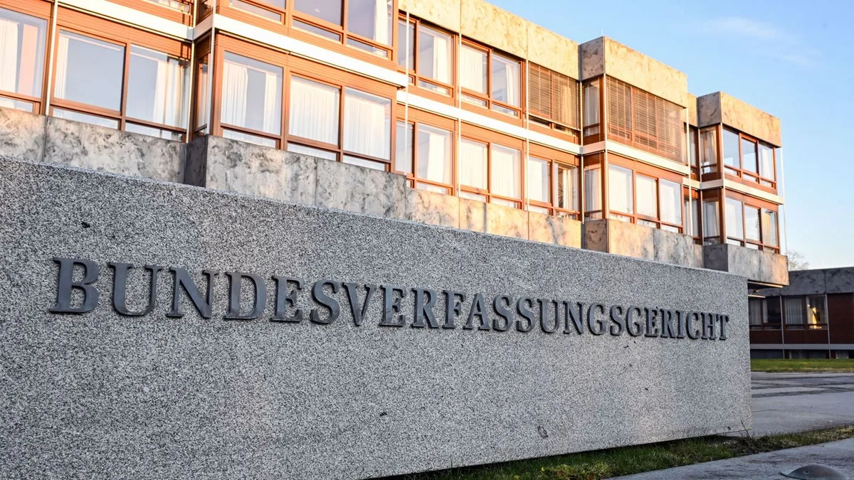 Bundesverfassungsgericht: Erfolg für Linke in Karlsruhe - Reiche muss Video löschen