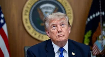 Trump afirma que a França "está a arder" e culpa imigração pelos distúrbios