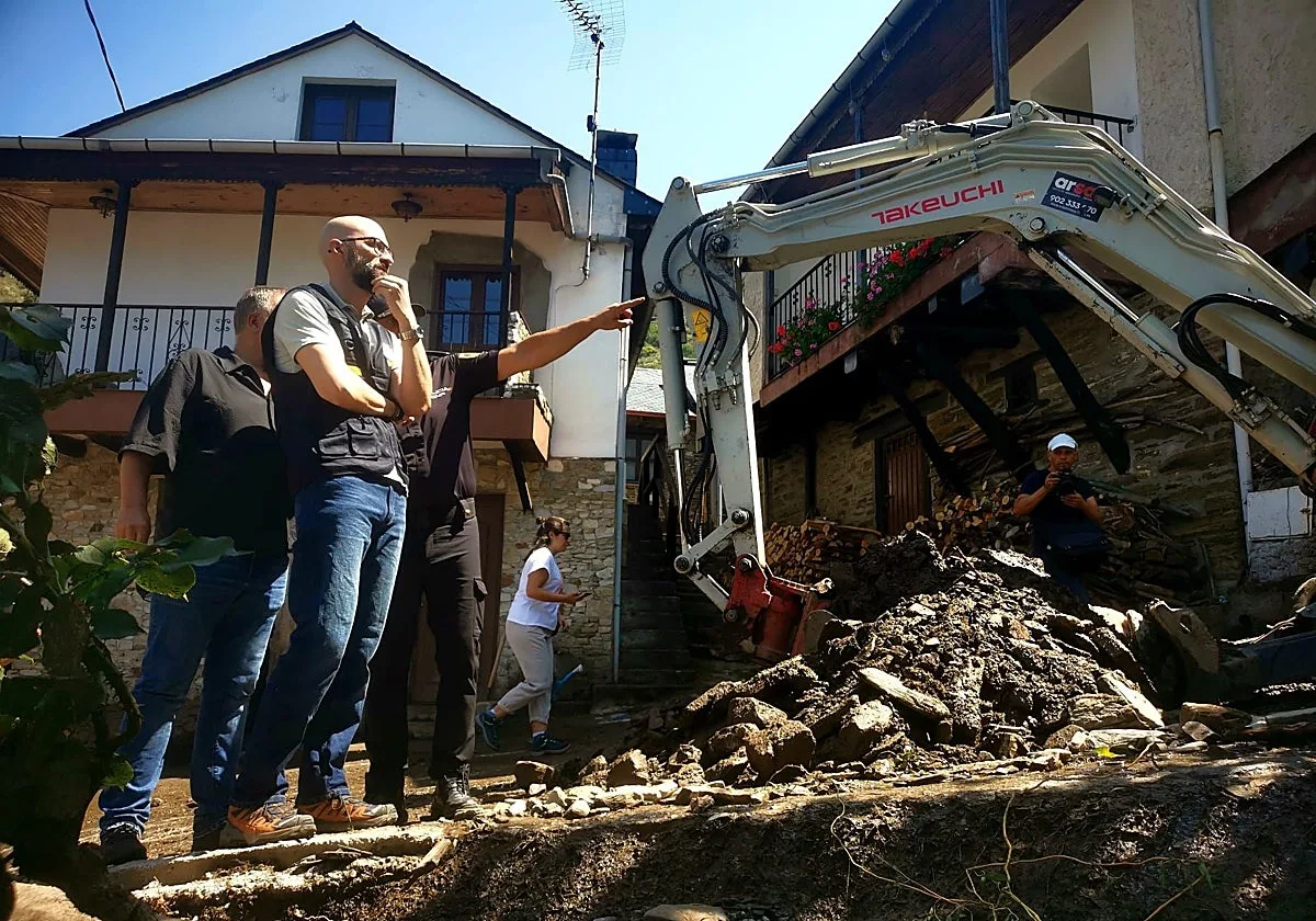 Las instituciones apelan a la «colaboración» para que la tragedia del Bierzo tenga «la respuesta que merece»