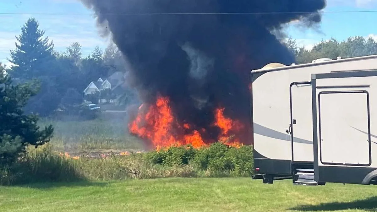 US military F-16 fighter jet crashes, pilot safe