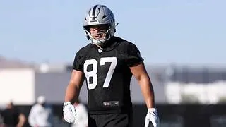 Los Raiders aseguran su ofensiva: 45 millones para el ala cerrada Michael Mayer