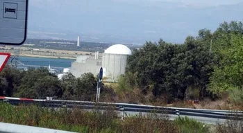 Associações avançam para tribunal contra prolongamento do funcionamento da central de Almaraz